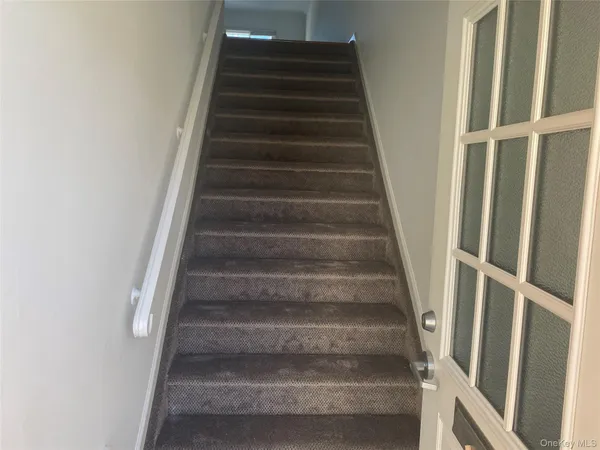 $3,400 | 520 Dawson Lane, Jericho, NY 11753