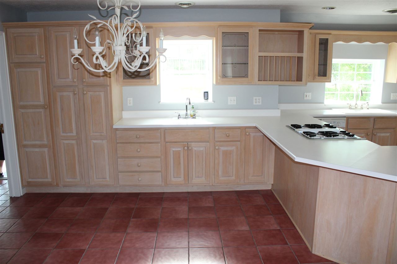 223 Mt Pleasant Road Bedford, IN 47421 - Photo 8 of 22