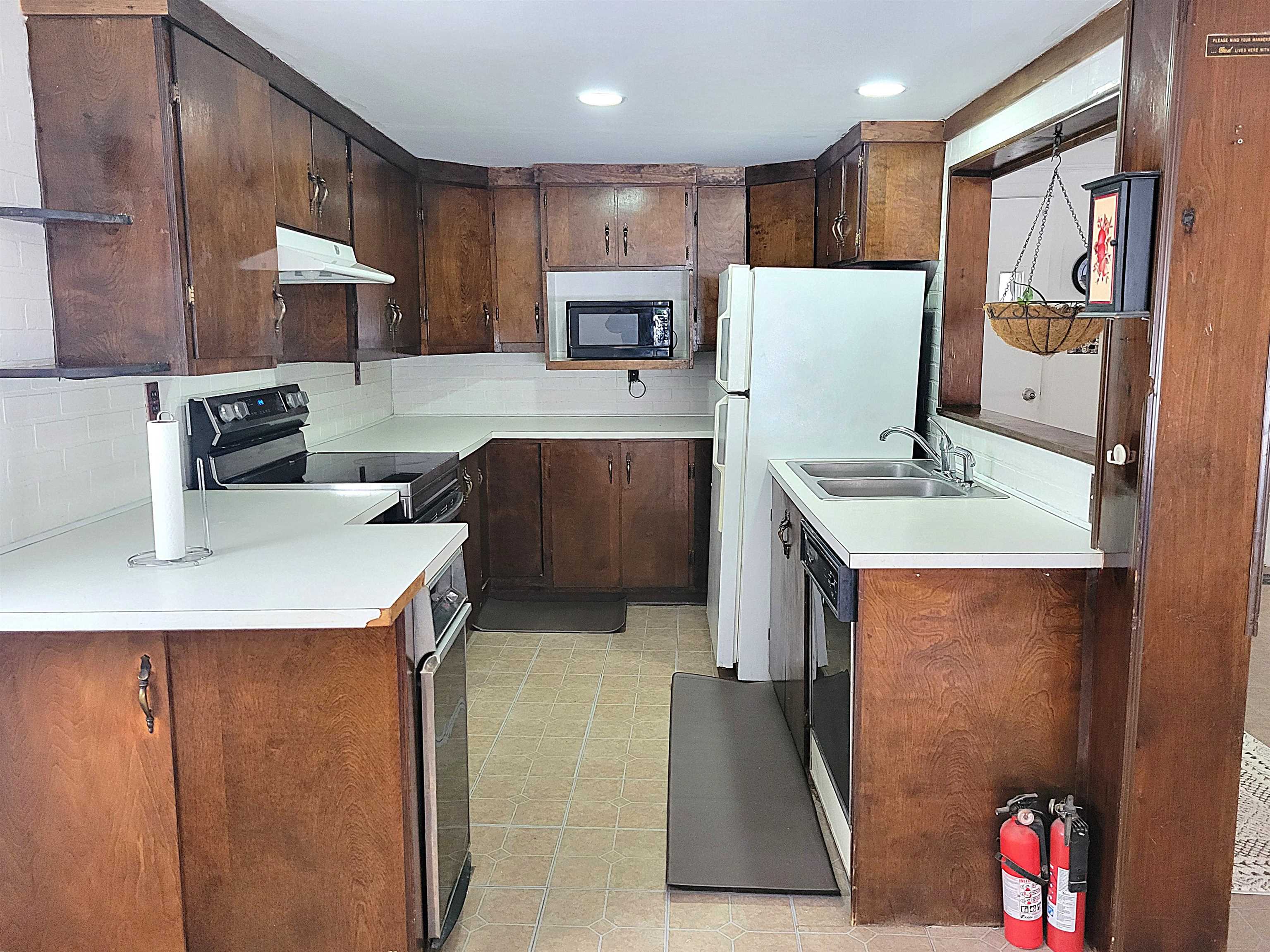 108 West Village Road Milan, NH 03588 - Photo 3 of 27