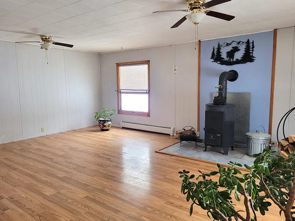 $184,900 | 108 West Village Road, Milan, NH 03588