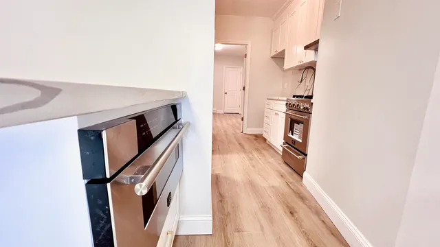 $1,975 | 3025-35 John F. Kennedy Boulevard, Unit 6, Jersey City, NJ 07306