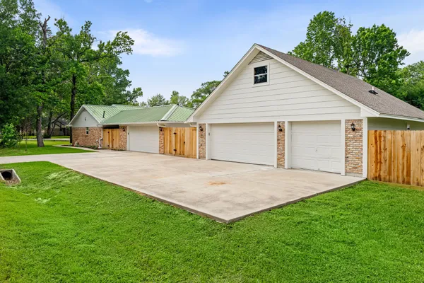 $1,500 | 25804 Maplewood Drive, Spring, TX 77386