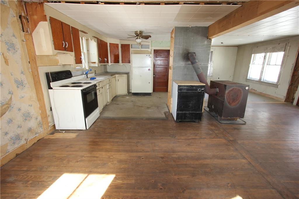 67 Spring Street Dixfield, ME 04224 - Photo 5 of 26 Photo