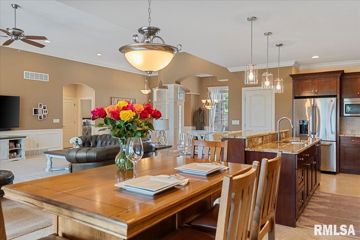 4505 Lynhurst Road Springfield, IL 62711 - Photo 14 of 44