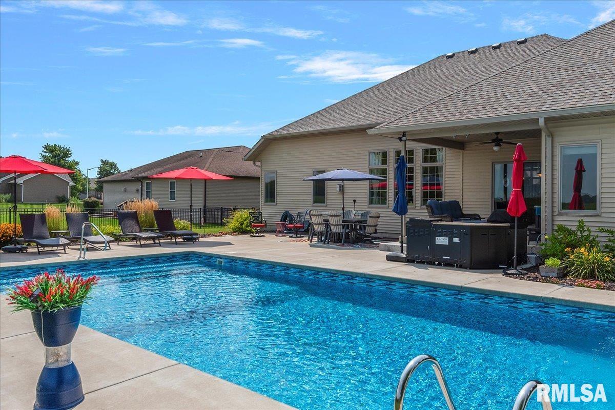 4505 Lynhurst Road Springfield, IL 62711 - Photo 37 of 44