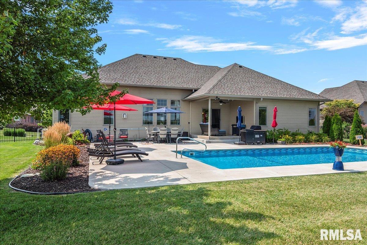 4505 Lynhurst Road Springfield, IL 62711 - Photo 38 of 44