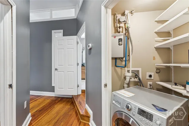 $1,850 | 122 West Broughton Street, Unit 201, Savannah, GA 31401