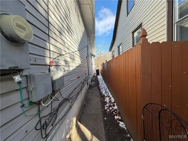 $159,900 | 303 Skillen Street, Buffalo, NY 14207