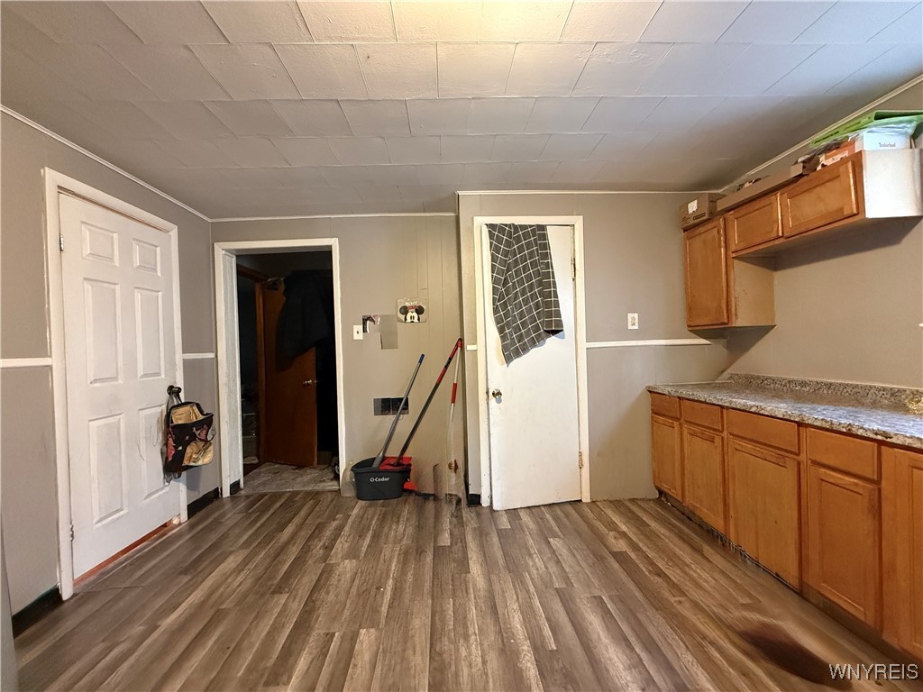 303 Skillen Street Buffalo, NY 14207 - Photo 7 of 24