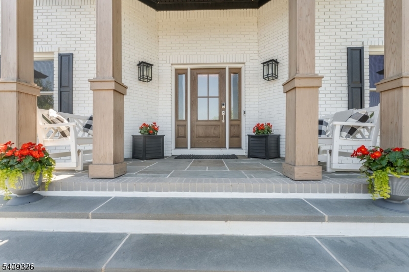 16 Wolverton Road Pittstown, NJ 08867 - Photo 7 of 50