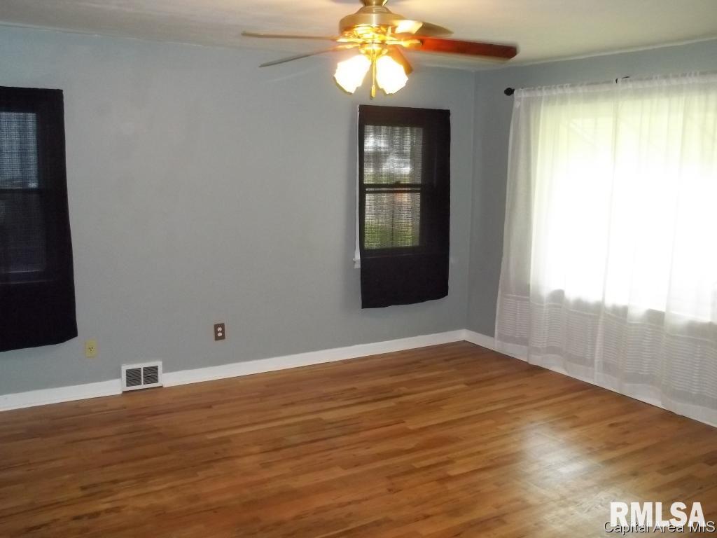 1017 Bruns Lane Springfield, IL 62702 - Photo 2 of 20 Gallery Image 2