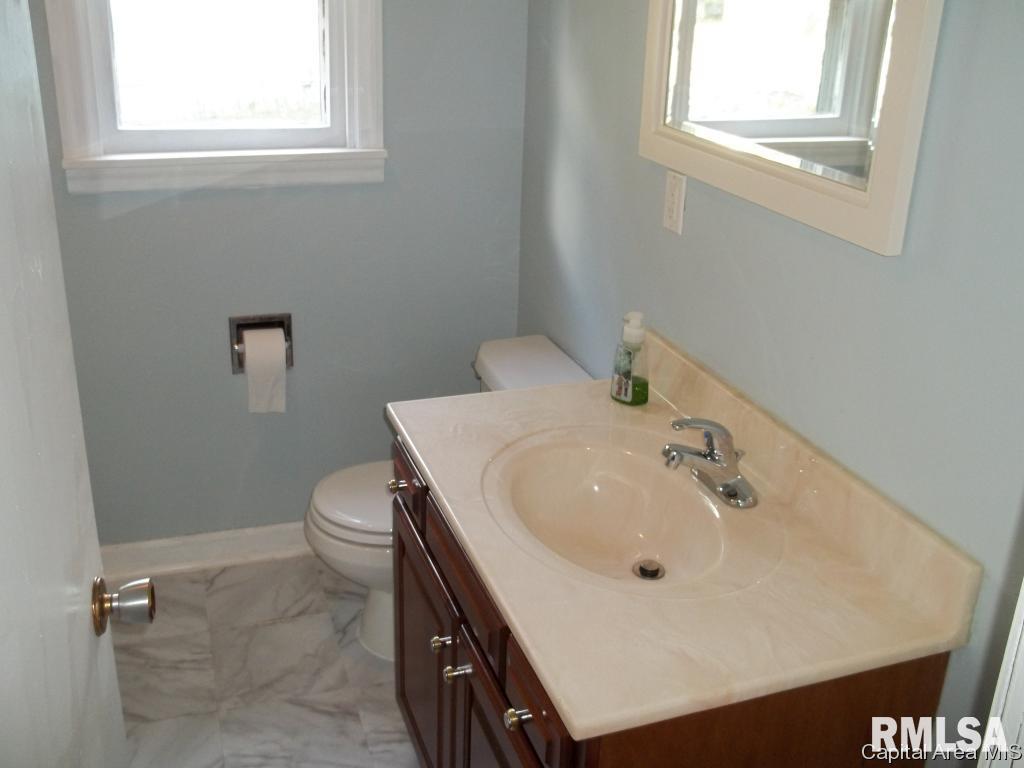 1017 Bruns Lane Springfield, IL 62702 - Photo 8 of 20 Gallery Image 8