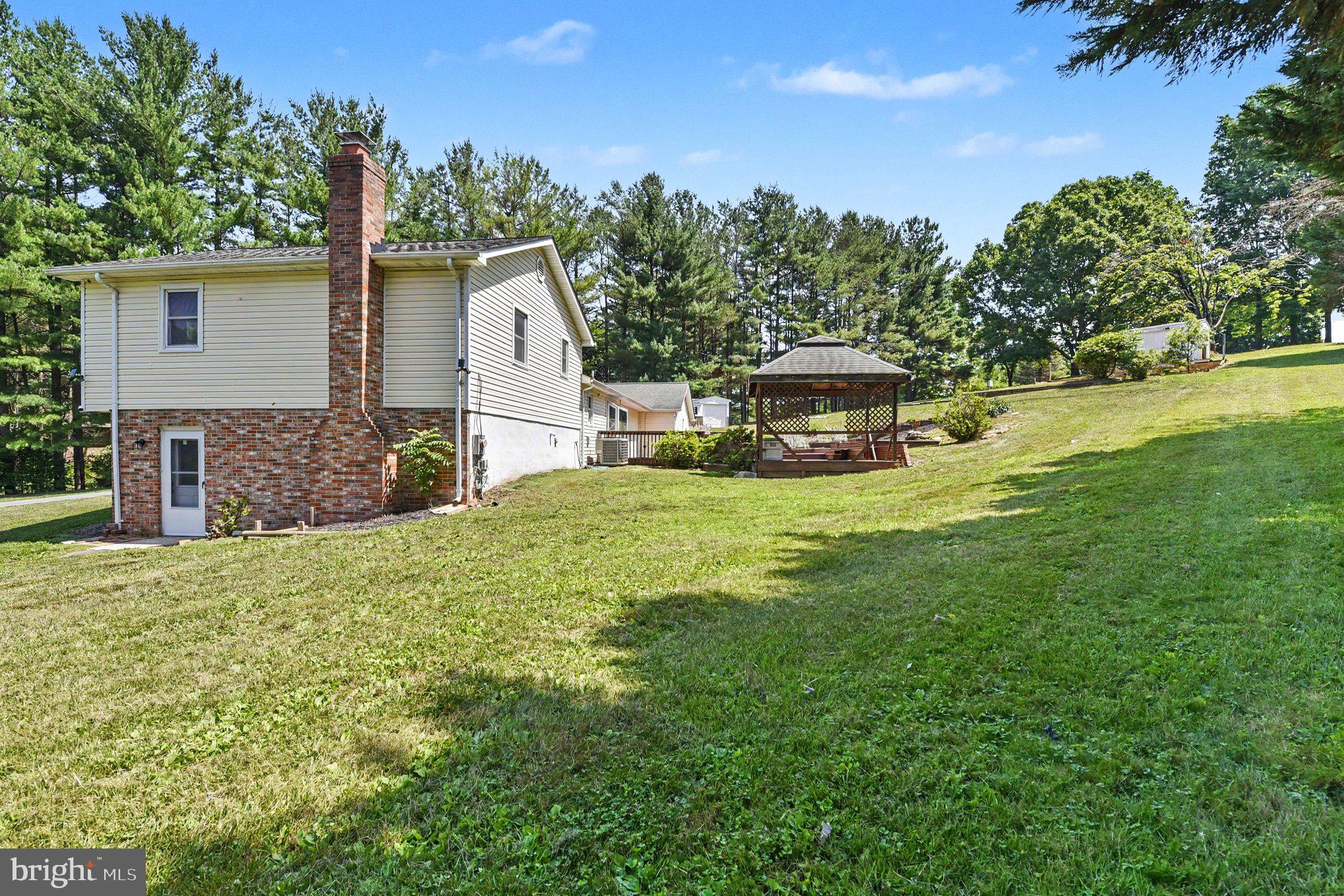 3944 Harrisville Road Mount Airy, MD 21771 - Photo 29 of 30 Backyard
