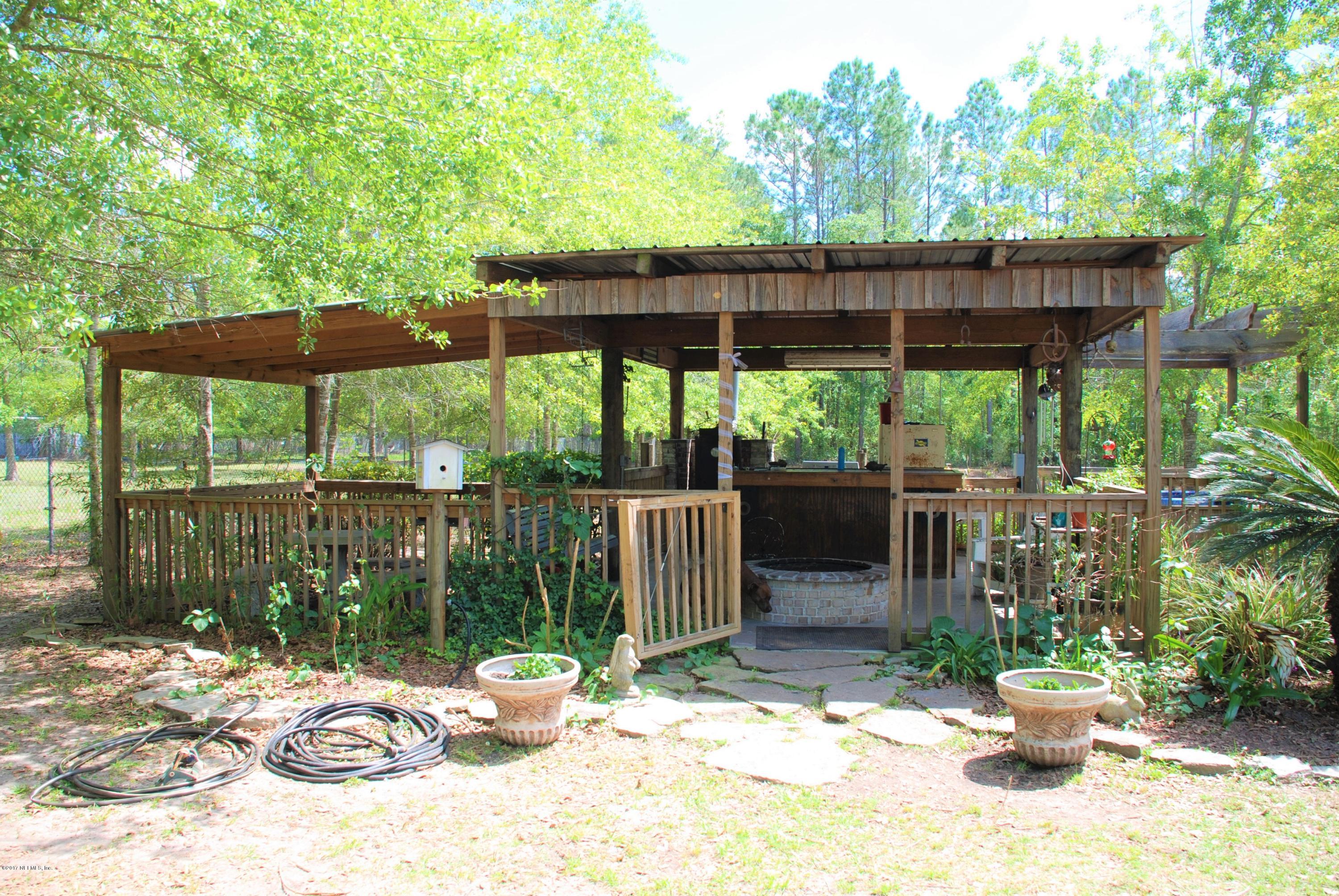 261451 Rowe Road Hilliard, FL 32046 - Photo 20 of 36 Summer Kitchen