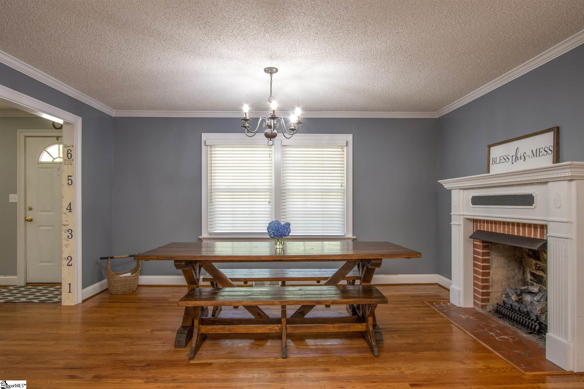 3202 Edwards Road Taylors, SC 29687 - Photo 3 of 26 Gallery Image 3