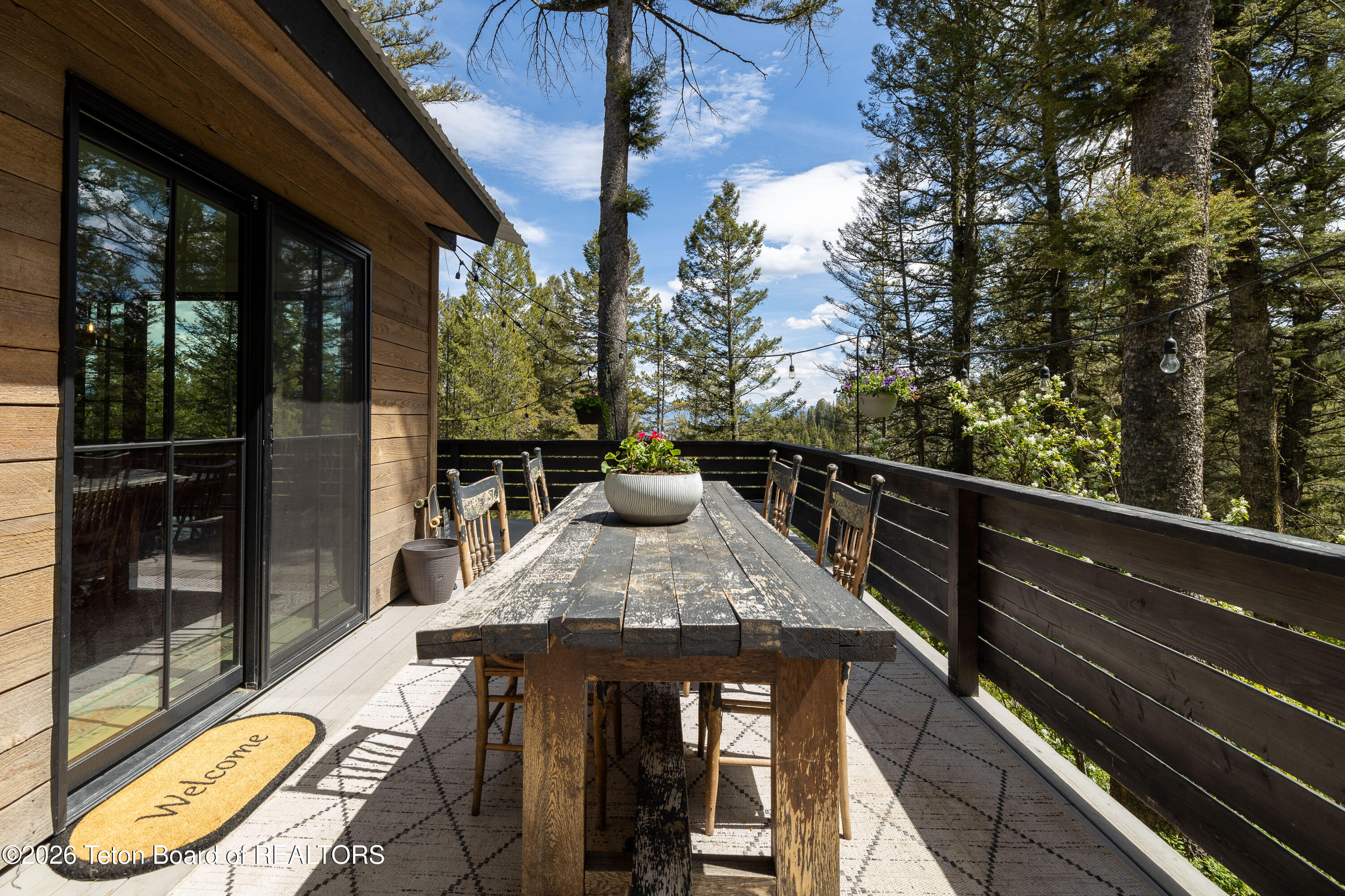6900 Paintbrush Trail Wilson, WY 83014 - Photo 24 of 47 Outdoor Dining