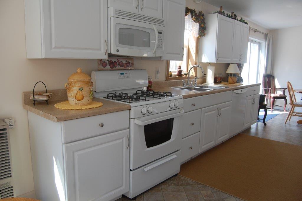26 Tasker Road Augusta, ME 04330 - Photo 4 of 18 Kitchen