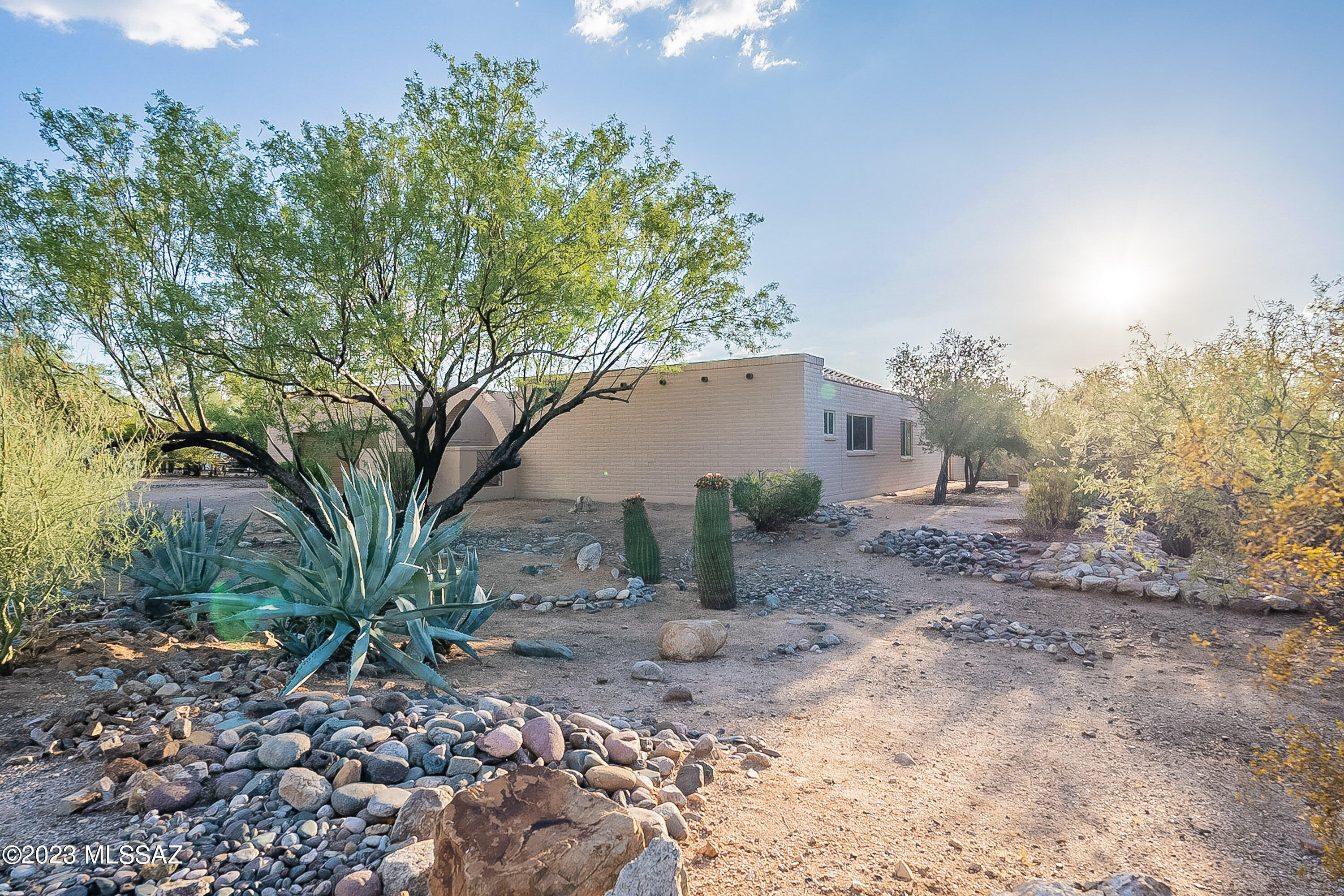 8363 North Wanda Road Tucson, AZ 85704 - Photo 40 of 43