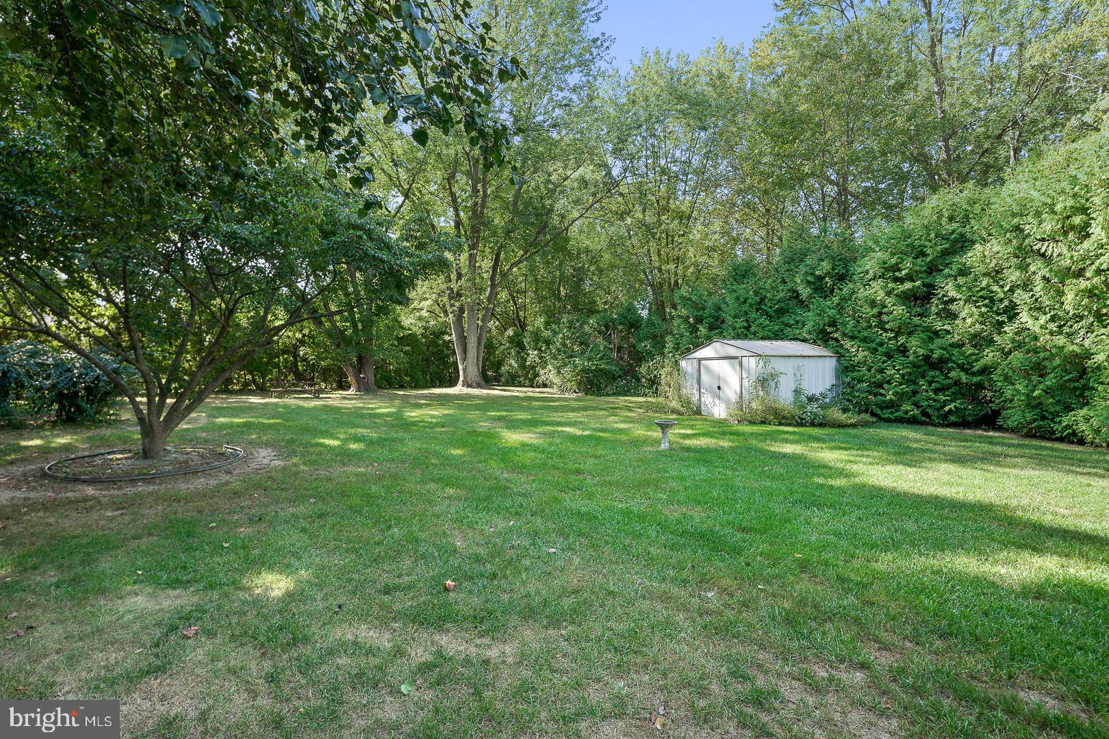 585 Flock Road Hamilton, NJ 08690 - Photo 20 of 22