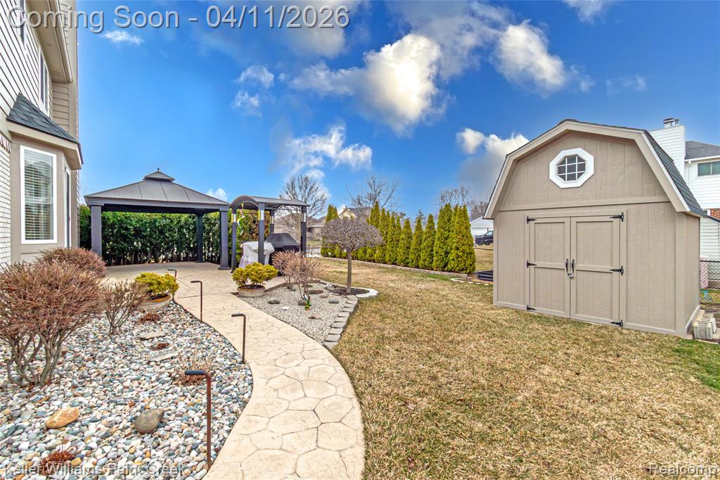 51688 Rivard Road New Baltimore, MI 48047 - Photo 61 of 68 Gallery Image 61