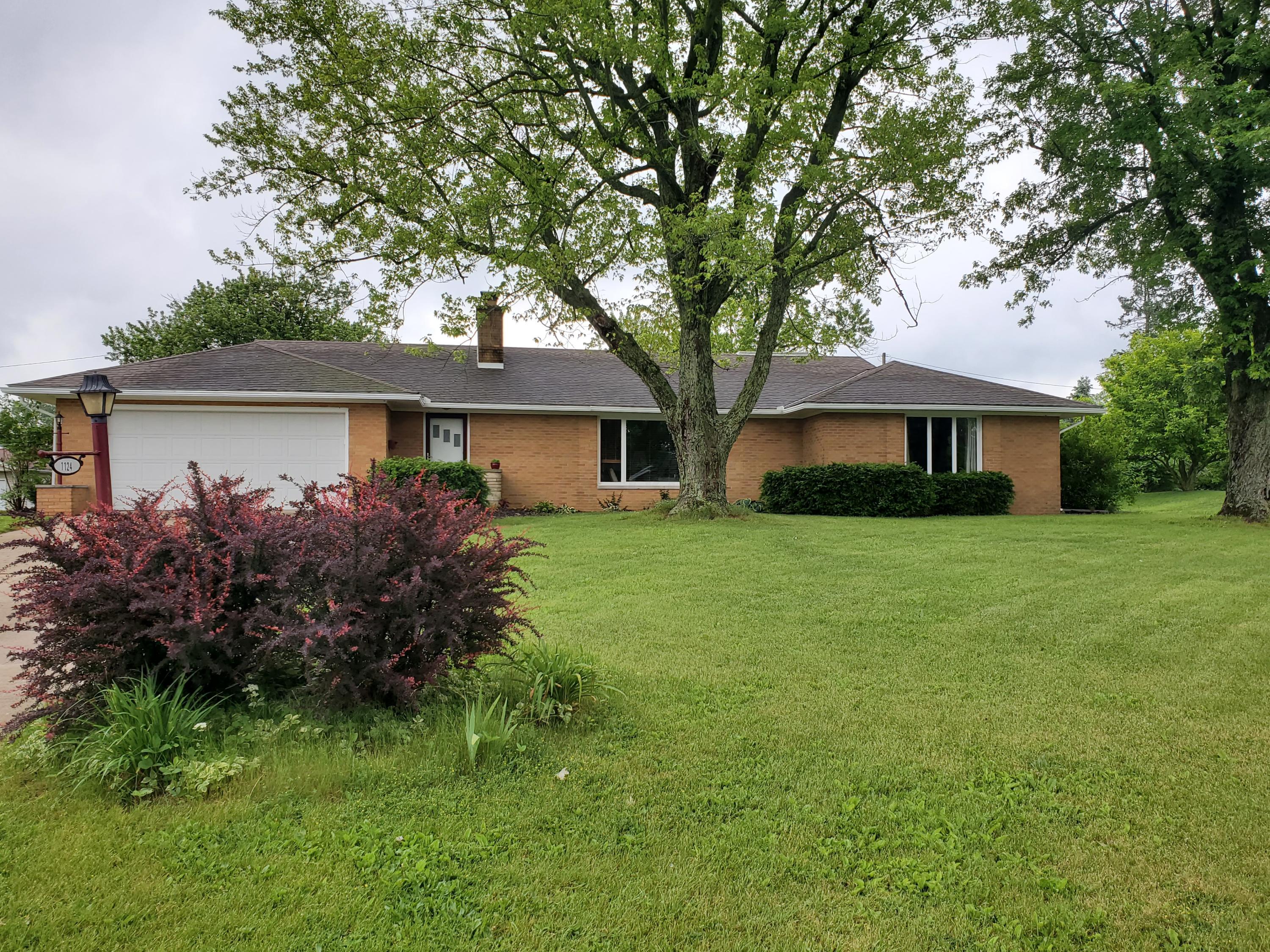 1124 Knowlton Road Bellefontaine, OH 43311 - Photo 4 of 43 20210603_101928