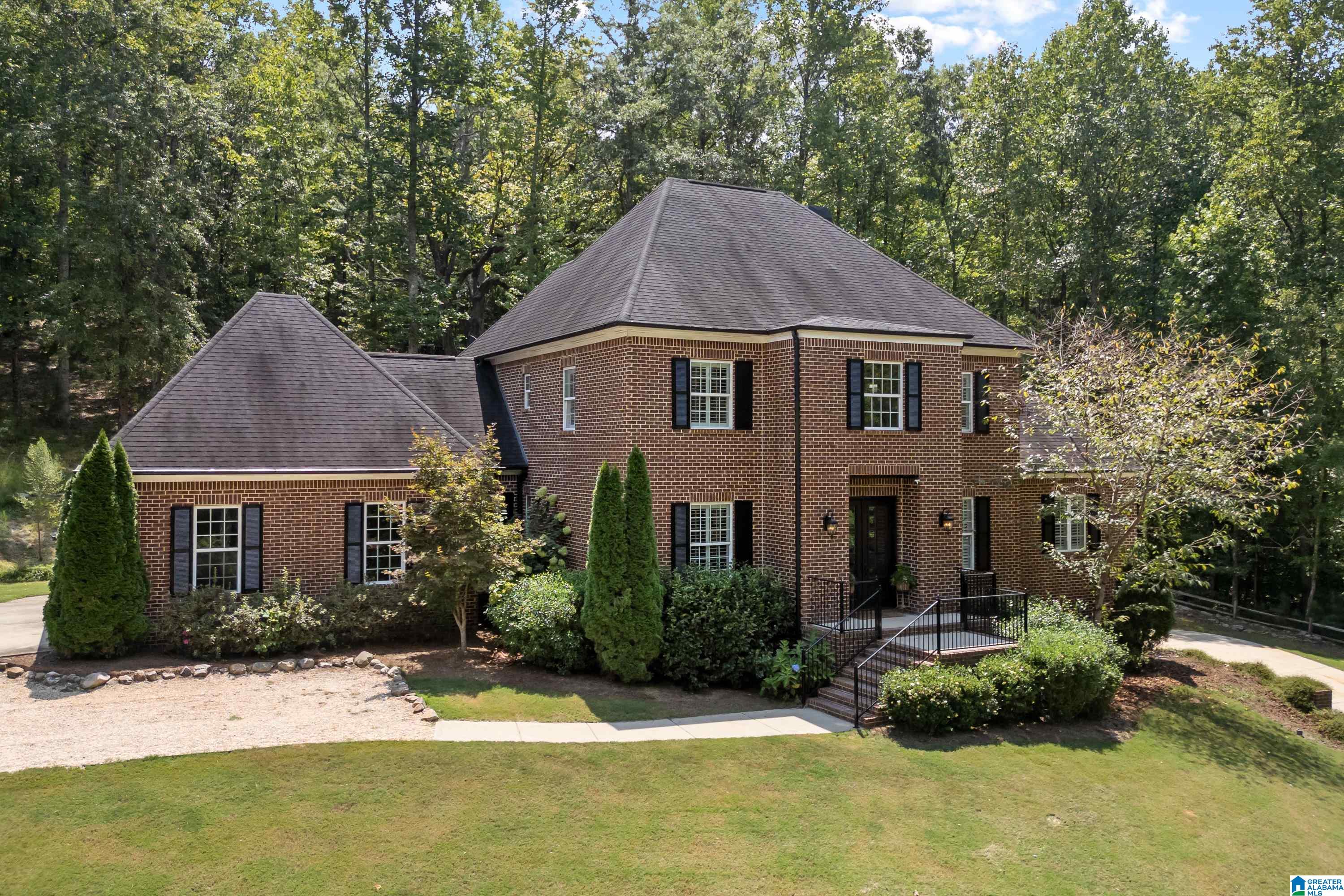 356 Shoal Ridge Leeds, AL 35094 - Photo 2 of 74