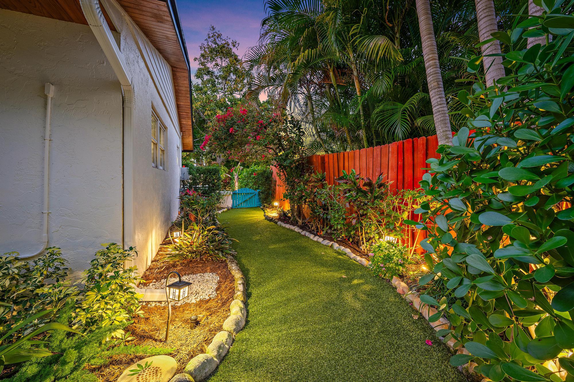 104 Elsa Road Jupiter, FL 33477 - Photo 23 of 33 Side Exterior