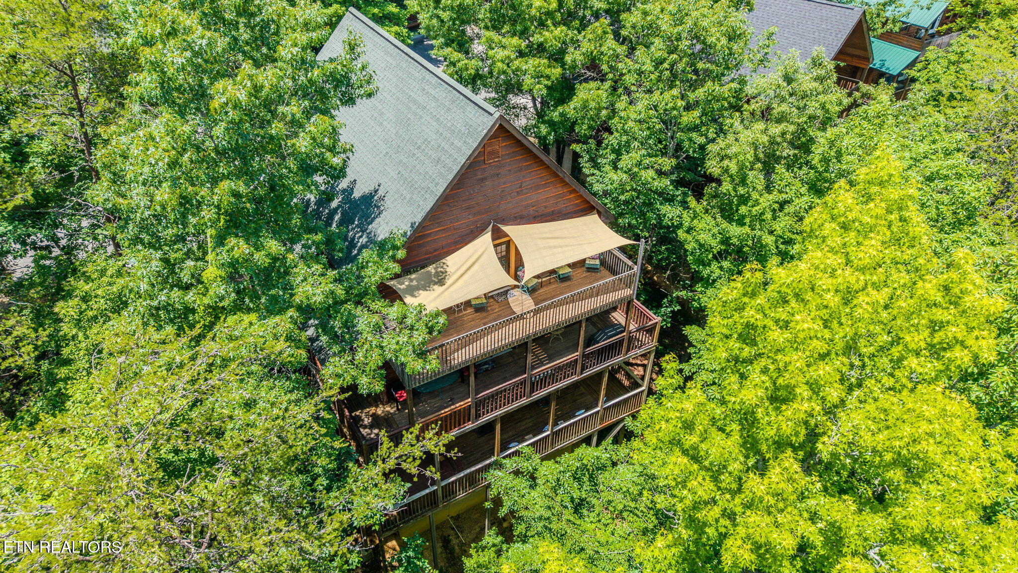 3517 Sandridge Way Pigeon Forge, TN 37863 - Photo 54 of 56 54-web-or-mls-DJI_20260602141300_0726_D