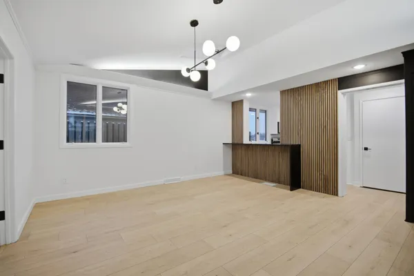 $310,000 | 609 Harriet Avenue, Owatonna, MN 55060