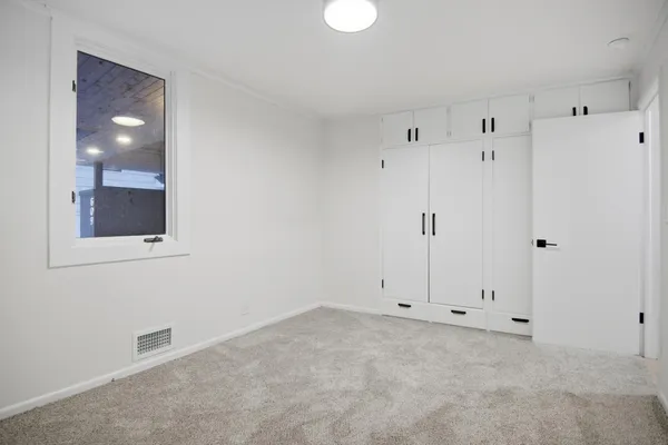 $310,000 | 609 Harriet Avenue, Owatonna, MN 55060