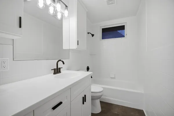 $310,000 | 609 Harriet Avenue, Owatonna, MN 55060