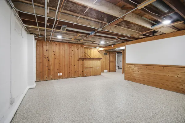 $310,000 | 609 Harriet Avenue, Owatonna, MN 55060