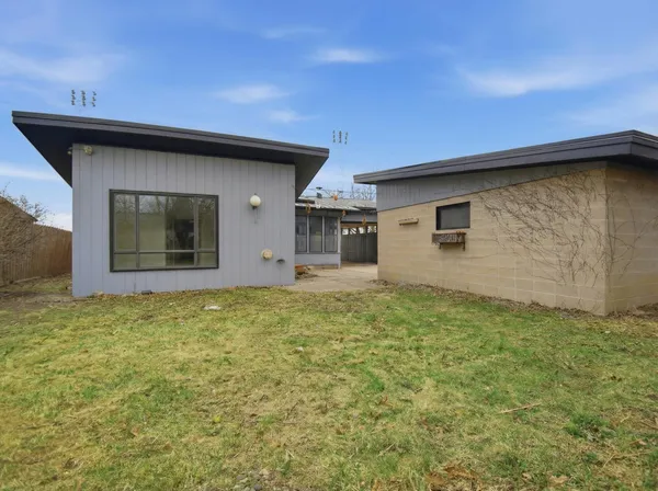 $310,000 | 609 Harriet Avenue, Owatonna, MN 55060