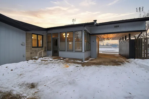 $310,000 | 609 Harriet Avenue, Owatonna, MN 55060