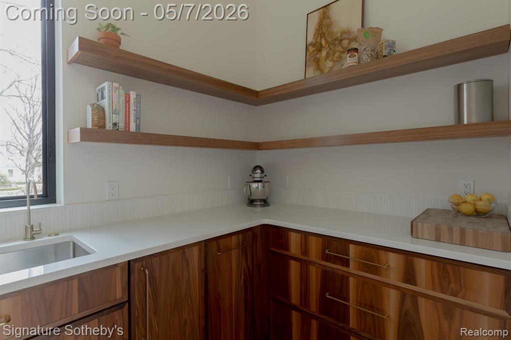 4720 Dover Road Bloomfield Hills, MI 48304 - Photo 22 of 60
