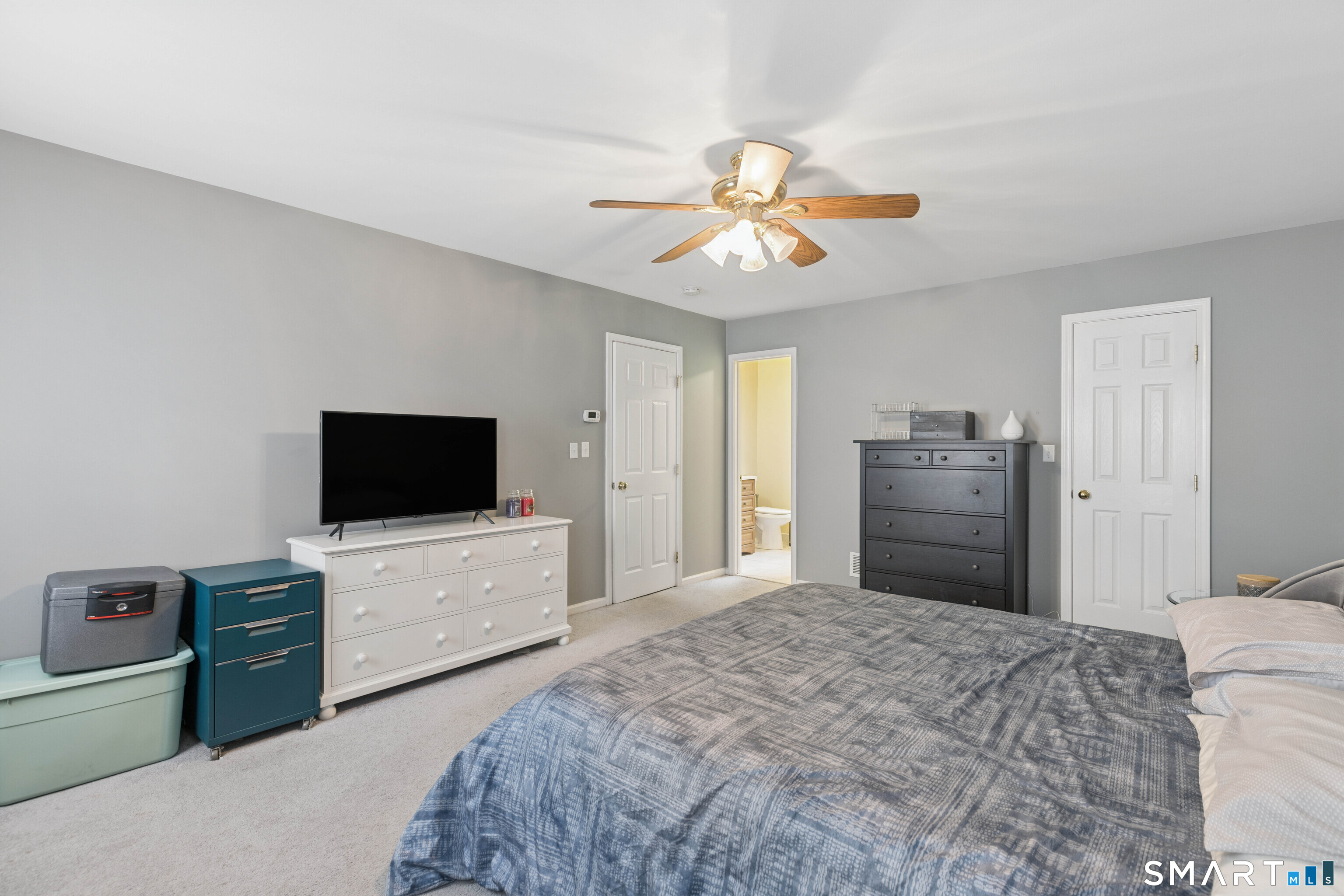 47 Autumn Ridge Road Shelton, CT 06484 - Photo 24 of 40