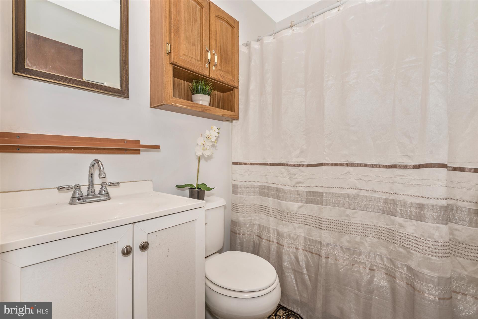 11217 Alton Road Frederick, MD 21701 - Photo 18 of 22 Bath