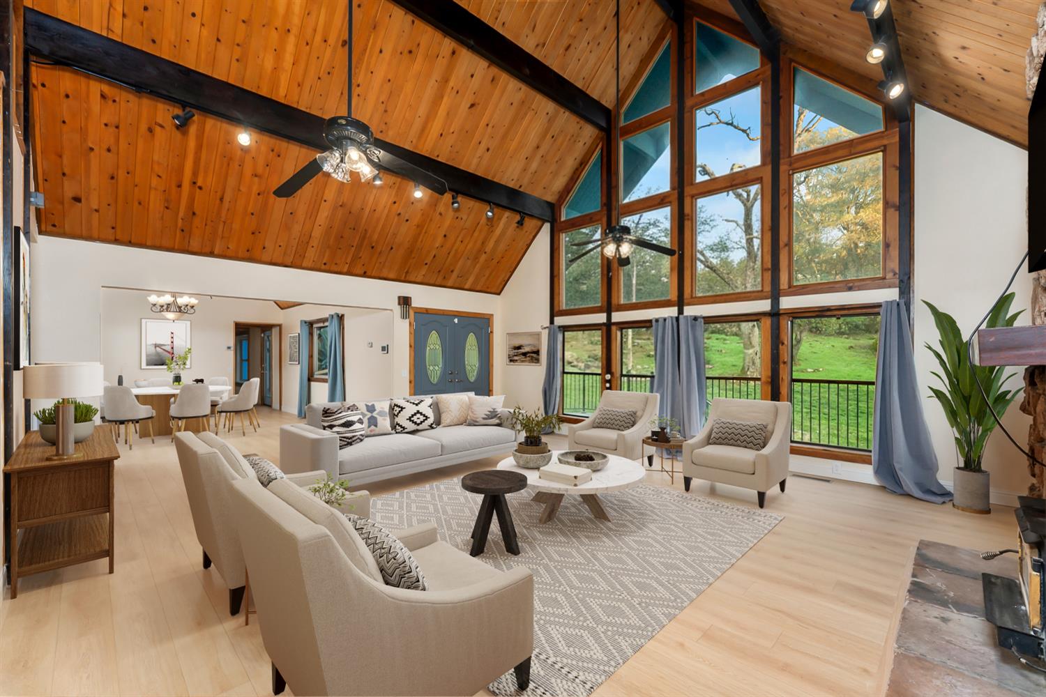 10922 East Lime Kiln Road Grass Valley, CA 95949 - Photo 14 of 98 Family room picture virtually staged