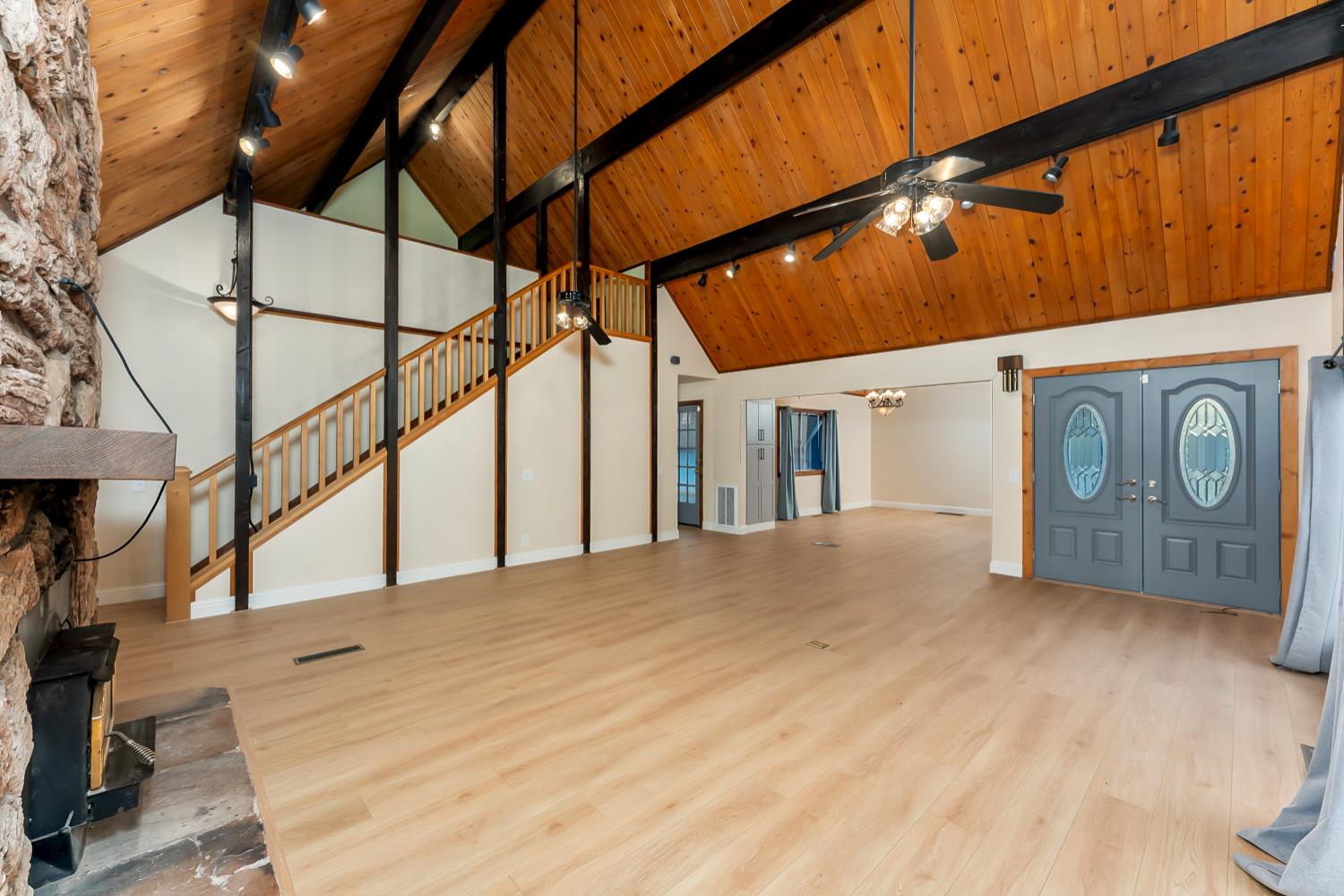 10922 East Lime Kiln Road Grass Valley, CA 95949 - Photo 17 of 98