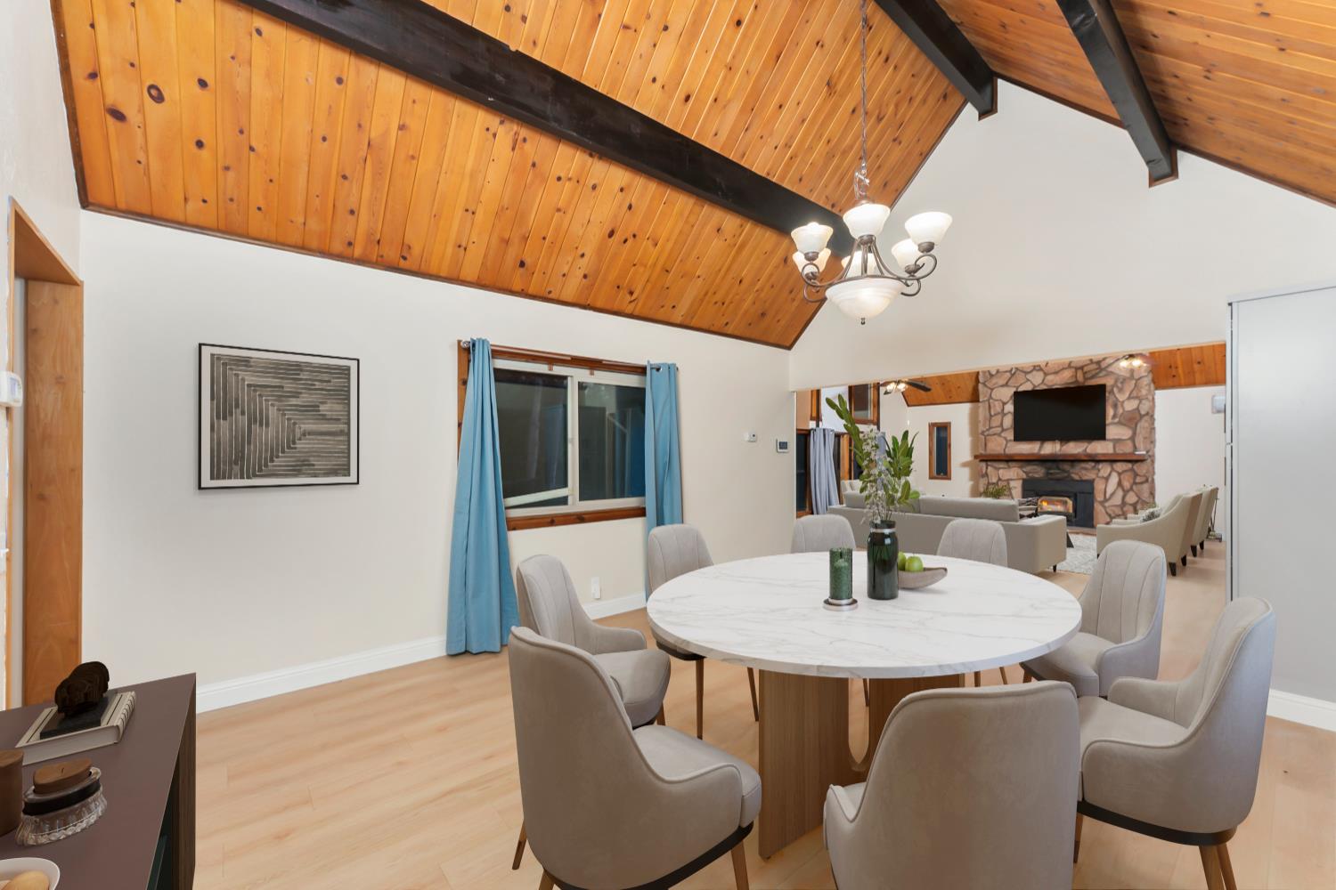 10922 East Lime Kiln Road Grass Valley, CA 95949 - Photo 45 of 98 Dining room photos virtually staged