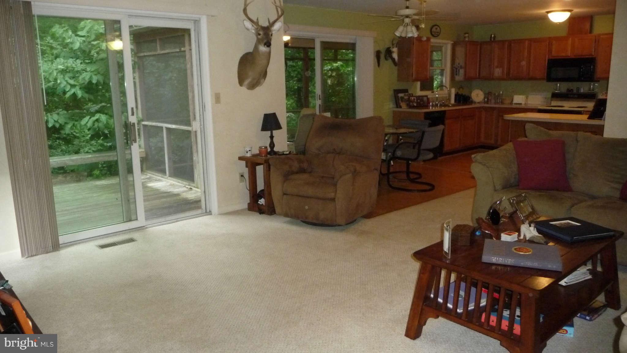 12753 Eveland Road Ridgely, MD 21660 - Photo 6 of 30 Living Room