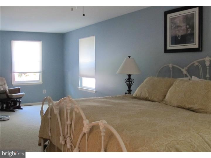 136 Rabbit Run Road Sewell, NJ 08080 - Photo 11 of 23 Master Bedroom