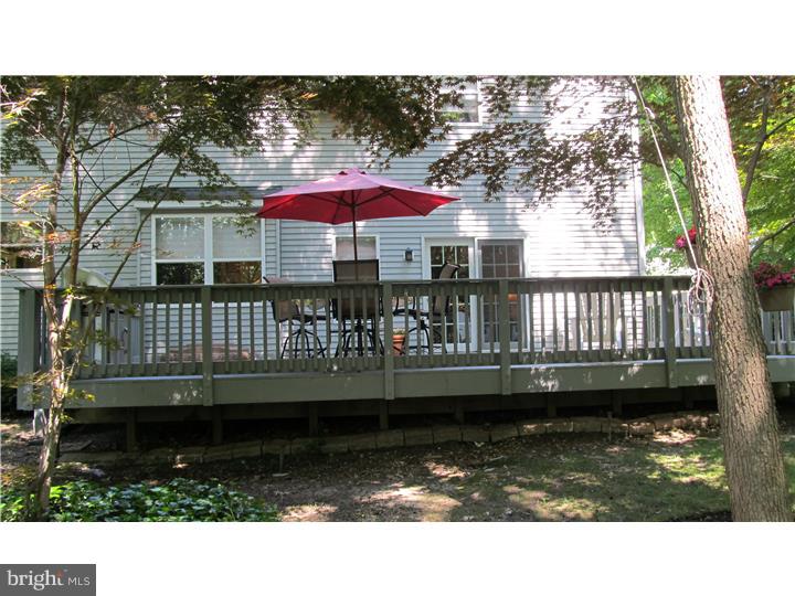 136 Rabbit Run Road Sewell, NJ 08080 - Photo 19 of 23 Exterior Back