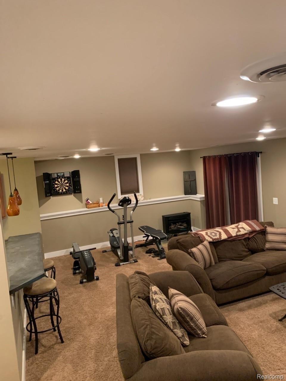 12386 Hibner Road Hartland, MI 48353 - Photo 19 of 29 IMG_9795.JPG