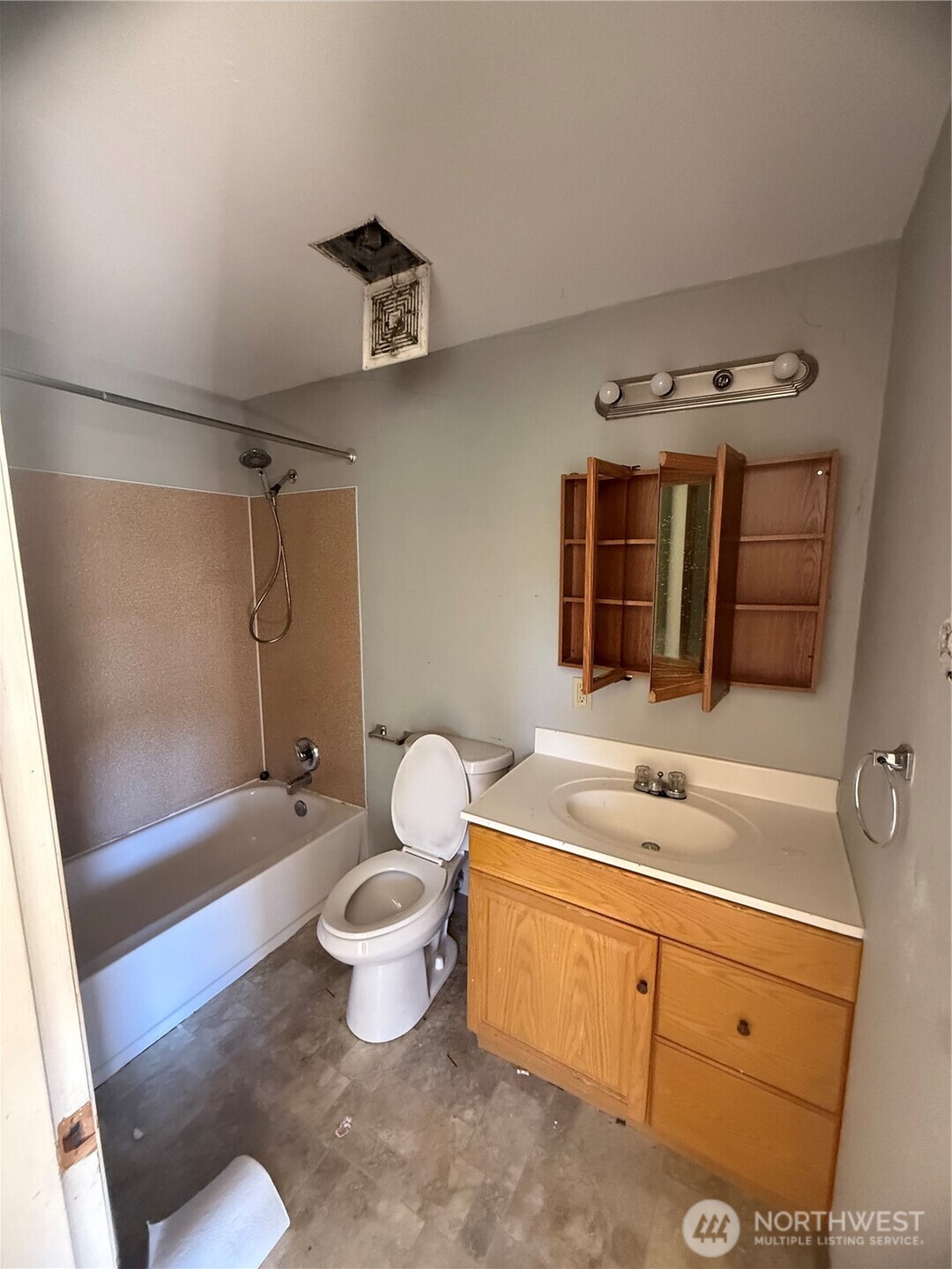 7927 Vernon Road Lake Stevens, WA 98258 - Photo 13 of 23 Gallery Image 13