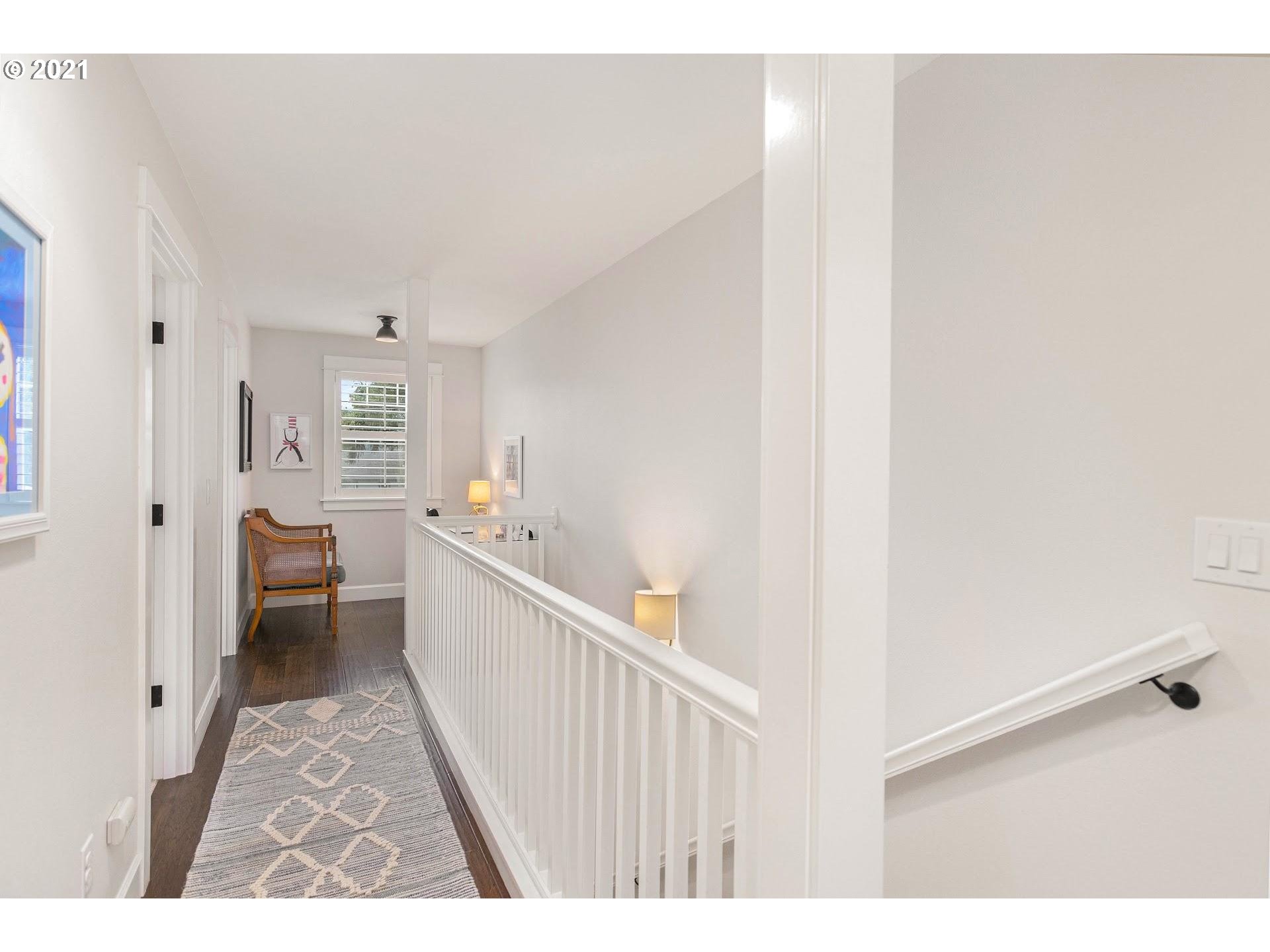 4050 Southwest Pendleton Street Portland, OR 97221 - Photo 15 of 32 Gallery Image 15