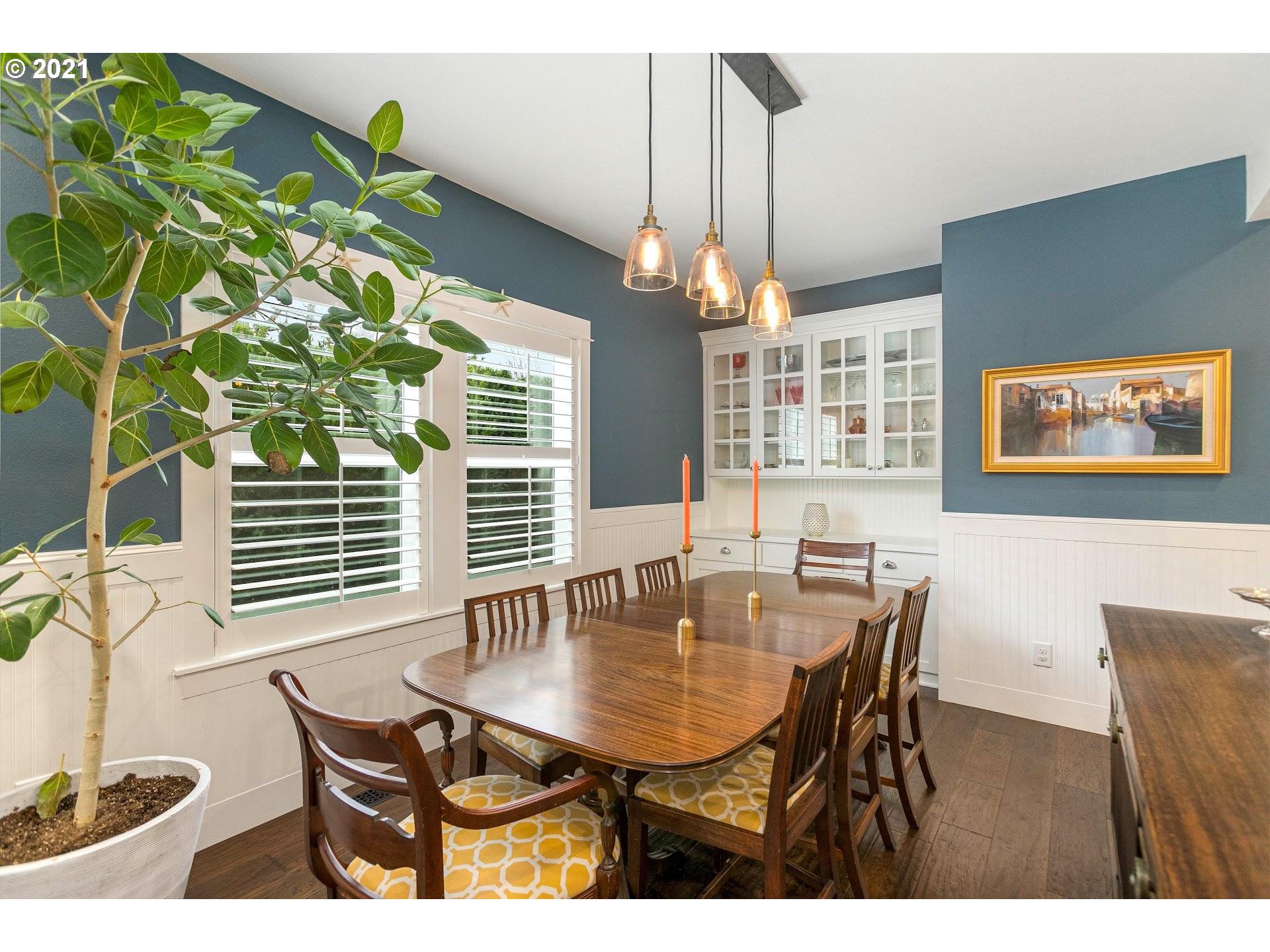 4050 Southwest Pendleton Street Portland, OR 97221 - Photo 4 of 32 Gallery Image 4