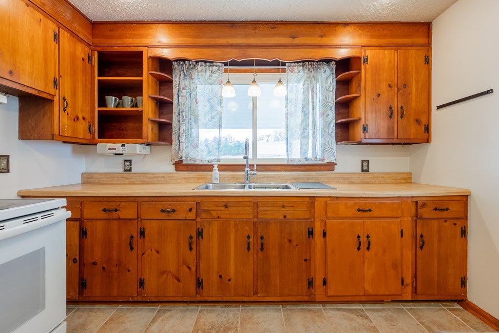 2060 Delhart Road Galax, VA 24333 - Photo 28 of 73 Gallery Image 28
