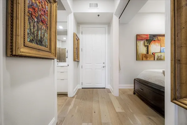 $375,000 | 717 Riverside Drive, Unit 207, Memphis, TN 38103