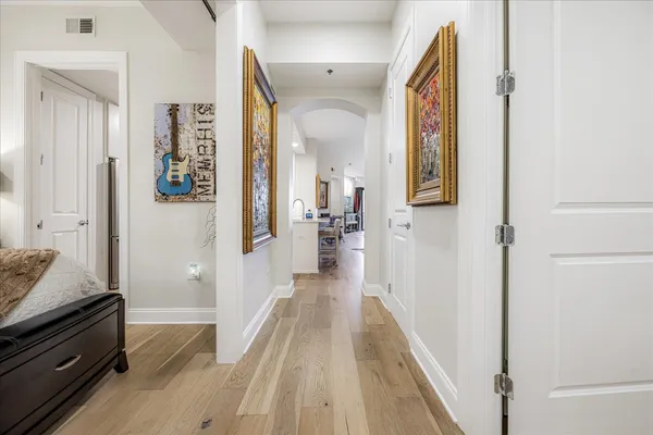 $375,000 | 717 Riverside Drive, Unit 207, Memphis, TN 38103